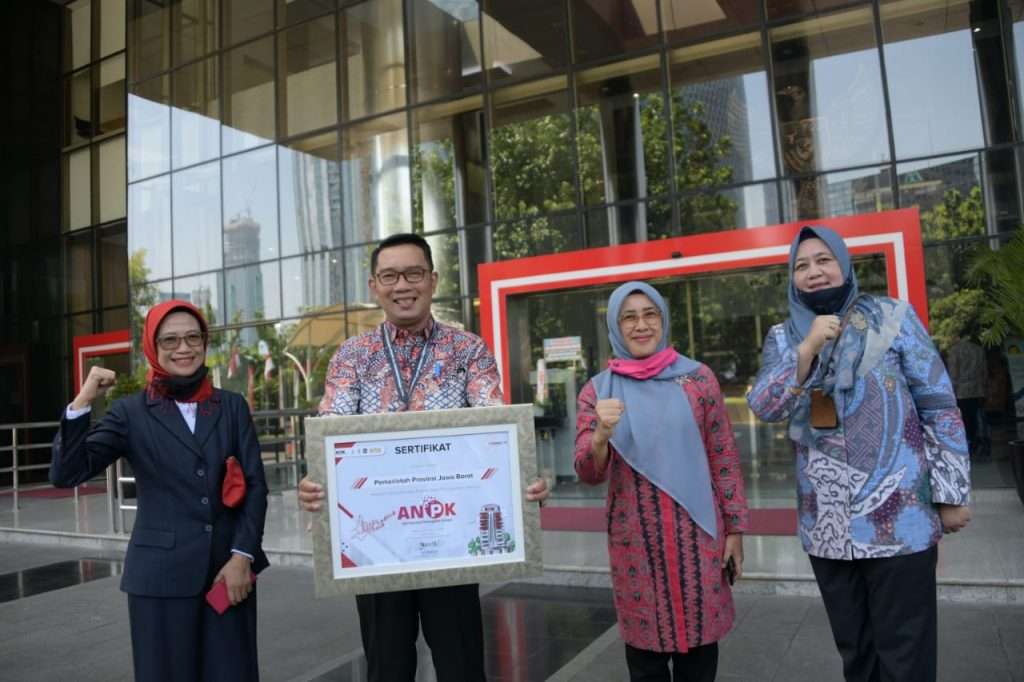 Jabar Raih Penghargaan Pencegahan Korupsi dari KPK Jabar Raih Penghargaan Pencegahan Korupsi dari KPK