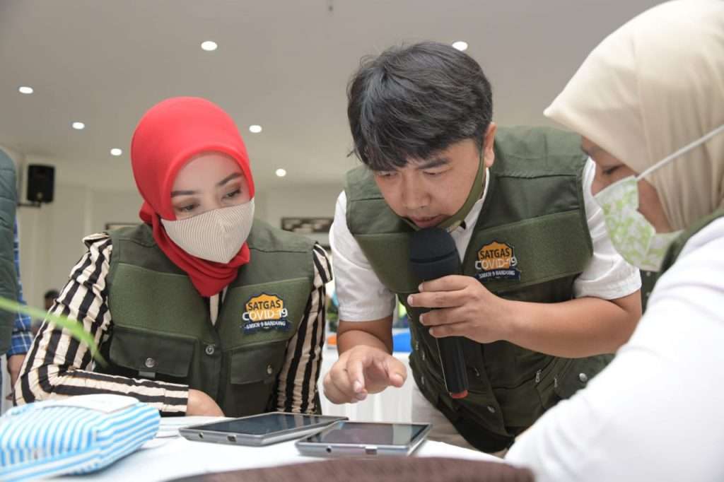 SMKN 9 Bandung Jadi Pilot Project Modul Kurikulum Darurat COVID-19 SMKN 9 Bandung Jadi Pilot Project Modul Kurikulum Darurat COVID-19