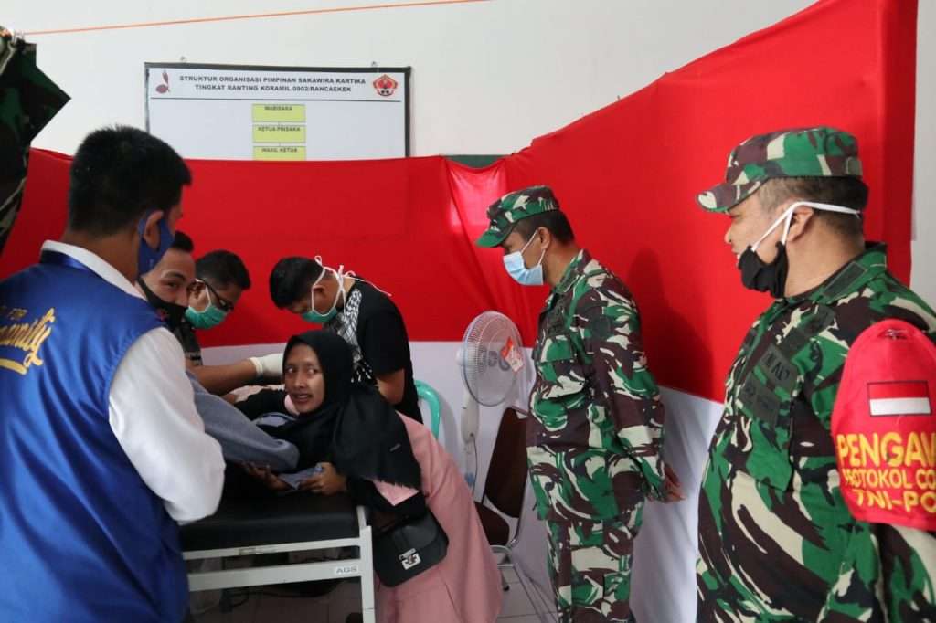 Barsama Koramil 2401 Rancaekek, Yayasan Indah Bersedekah Gelar Khitanan Masal Barsama Koramil 2401 Rancaekek, Yayasan Indah Bersedekah Gelar Khitanan Masal