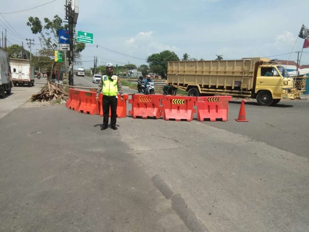 Jalan Inspeksi Kalimalang Resmi Diberlakukan Dua Arah