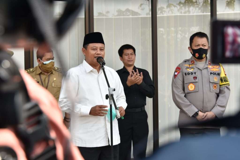 Pergub Jabar Ini Atur Sanksi Bagi Pelanggar Protokol Kesehatan