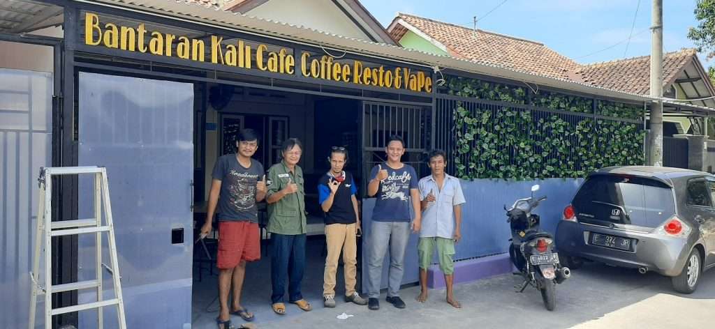 'Bantaran Kali Cafe' Siap Diresmikan Walikota Cirebon Besok