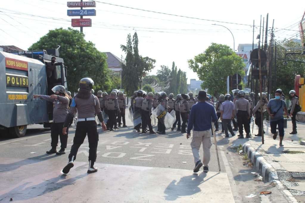 Aksi Tolak UU Ciptaker Disusupi Geng Motor, Belasan Orang Diamankan