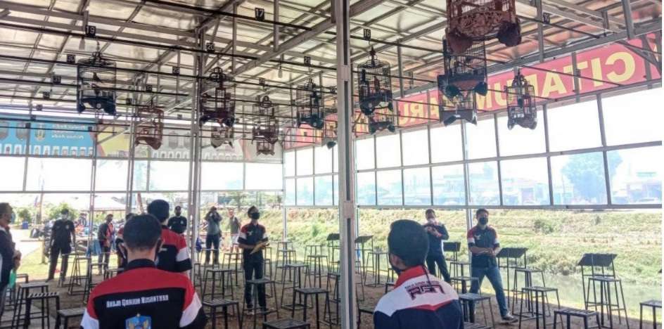 Rebutkan Piala Pangdam III/Siliwangi, Dansektor 7 Satgas Citarum Harum Gelar Festival Burung Kicau Rebutkan Piala Pangdam III/Siliwangi, Dansektor 7 Satgas Citarum Harum Gelar Festival Burung Kicau