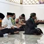 Wagub Jabar Ziarah ke Maqom Syekh Quro di Karawang