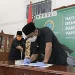 Teken Deklarasi, Kang Èmil Targetkan Pilkada 2020 Aman