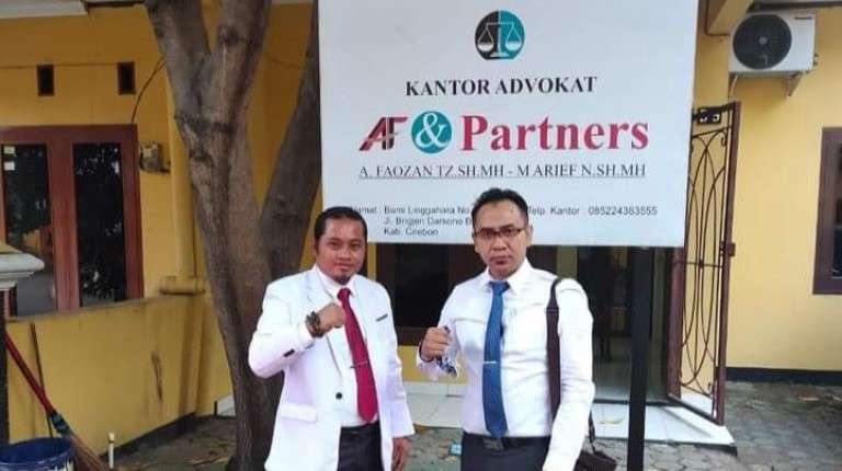 LSM KOMPAK: Puluhan Pekerja Positif Covid, Kenapa Pemkab Tak Stop Proyek PLTU Cirebon? LSM KOMPAK: Puluhan Pekerja Positif Covid, Kenapa Pemkab Tak Stop Proyek PLTU Cirebon?