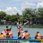 Gubernur Jabar Hibahkan Perahu Wisata untuk Situ Rawa Besar Depok