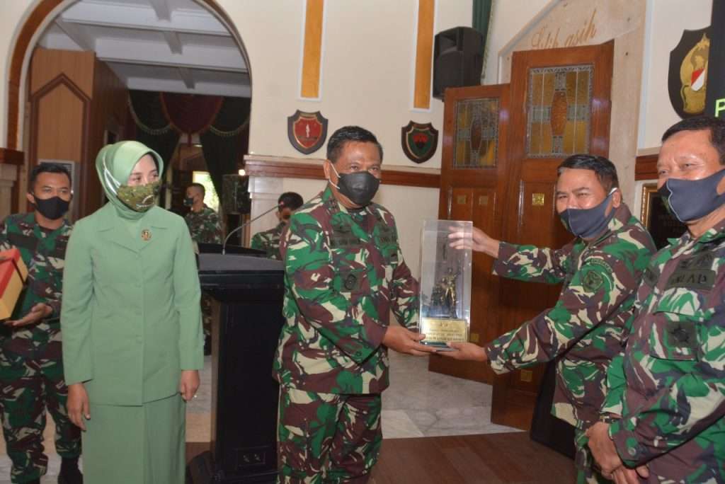 Kodam III/Siliwangi Gelar Wisuda Purnawira