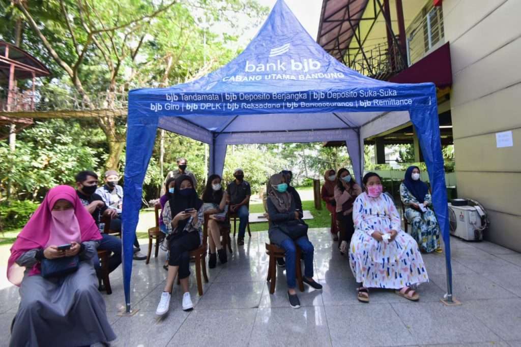 Jabar Gelar Rapid Test Antigen di Tol Cipali & Cipularang Jabar Gelar Rapid Test Antigen di Tol Cipali & Cipularang