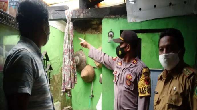 Bidan Desa Di Kuningan Gantung Diri