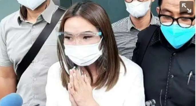 Gisel Jadi Tersangka Video Syur 19 Detik