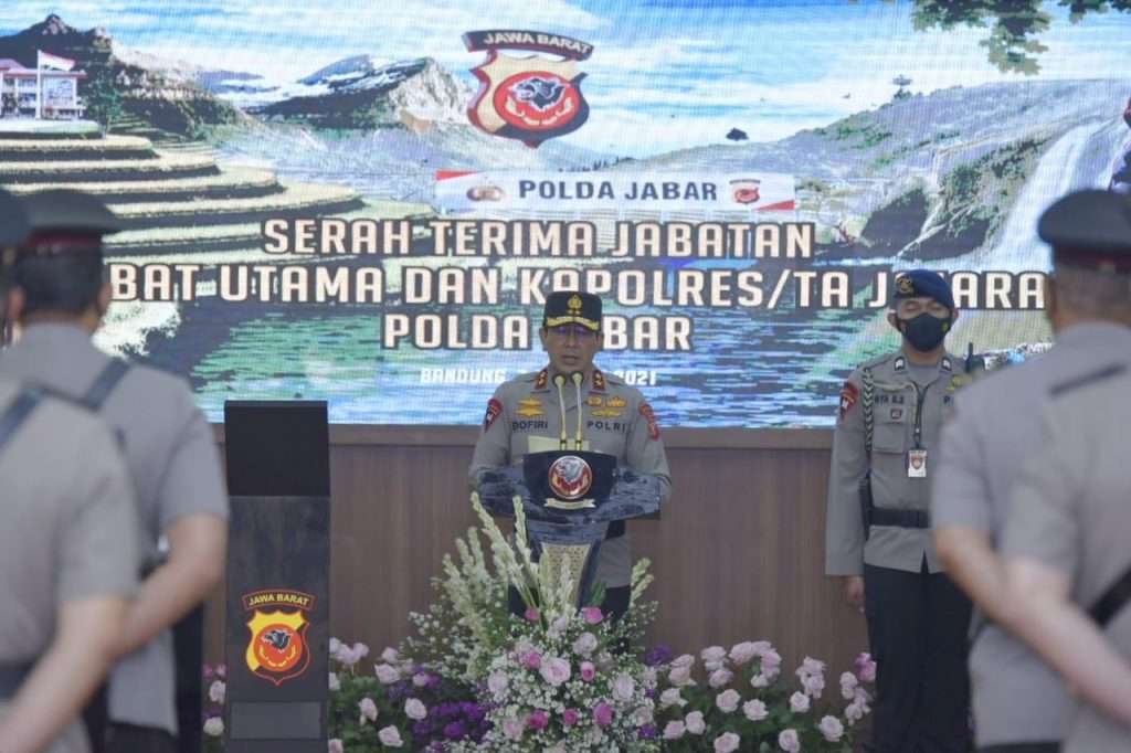 Dilantik Kapolda Jabar, AKBP Imron Ermawan Jabat Kapolres Cirebon Kota Dilantik Kapolda Jabar, AKBP Imron Ermawan Jabat Kapolres Cirebon Kota