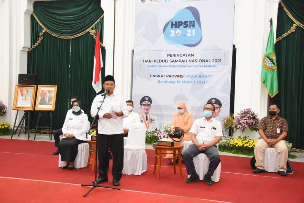 HPSN 2021, Jabar Perkuat Fungsi Bank Sampah HPSN 2021, Jabar Perkuat Fungsi Bank Sampah