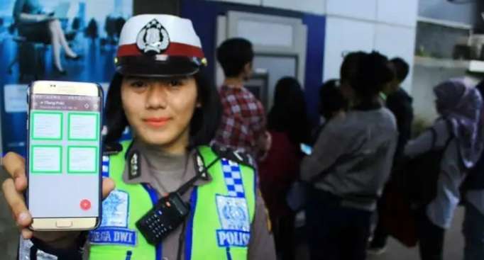 Tilang Elektronik Langsung Jaring Ribuan Pelanggar di Bandung, Cirebon Berikutnya! Tilang Elektronik Langsung Jaring Ribuan Pelanggar di Bandung, Cirebon Berikutnya!