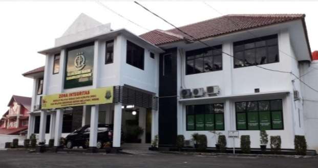 Jual 21 Ton Beras, Cara Kadis DKP Cirebon Lakukan Korupsi