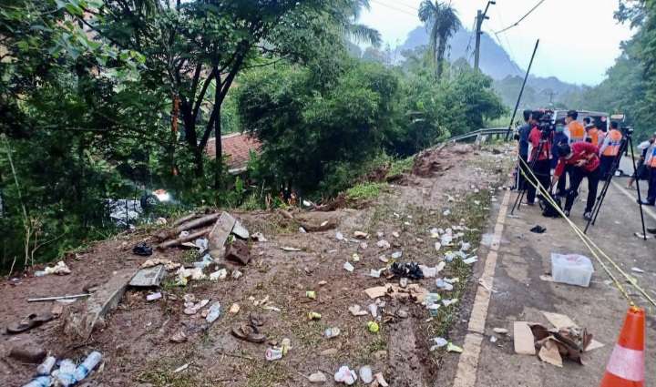 Korban Tewas Laka Bus Di Sumedang Capai 29 Orang Korban Tewas Laka Bus Di Sumedang Capai 29 Orang