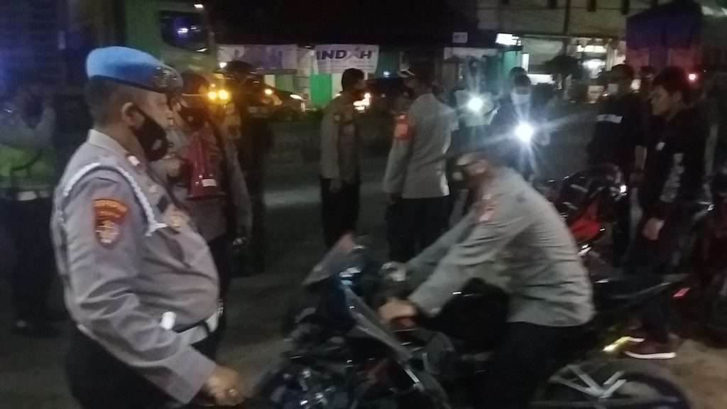 12 Unit Motor Berknalpot Racing Diamankan Polisi 12 Unit Motor Berknalpot Racing Diamankan Polisi