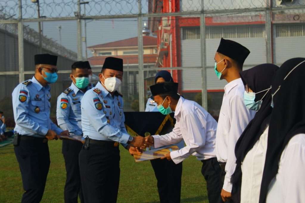 955 WBP Lapas Cikarang Dapat Remisi, 3 Diantaranya Langsung Bebas