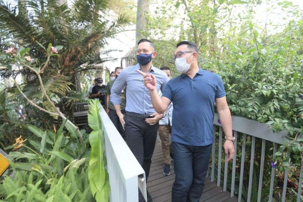 Ridwan Kamil Terima Kunker AHY, Nostalgia Sambil Momotoran Ridwan Kamil Terima Kunker AHY, Nostalgia Sambil Momotoran