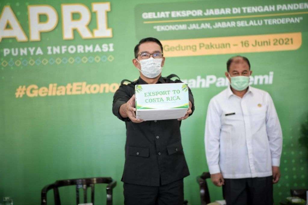 Jabar Ekspor 23 Ton Produk Kelapa Parut Kering ke Kosta Rika