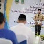 Ridwan Kamil Luncurkan Desa Digital Parakan Binaan bank bjb di Karawang