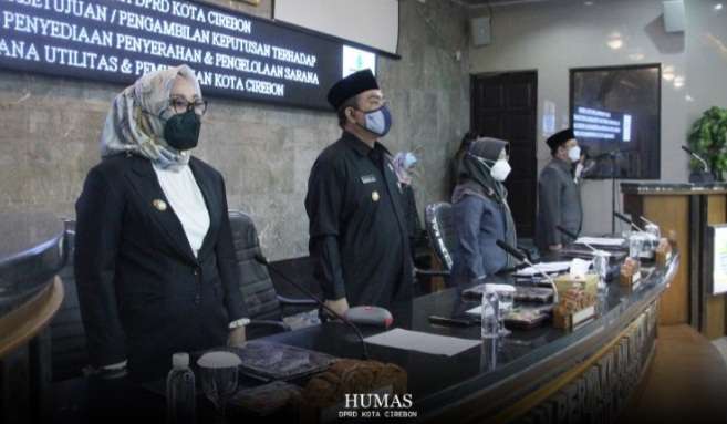 DPRD Kota Cirebon Sahkan Regulasi Pengelolaan Perumahan & Permukiman