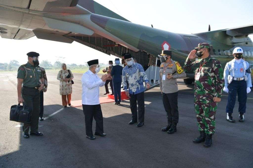 Wagub Jabar Posiitif Covid, Ridwan Kamil Minta Kiai Ma’ruf Amin Mendoakan