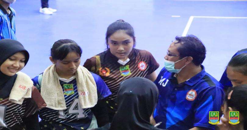 Kalahkan Kab Bandung 3-0, Tim Voli Kab Bekasi Lolos Babak Kualifikasi