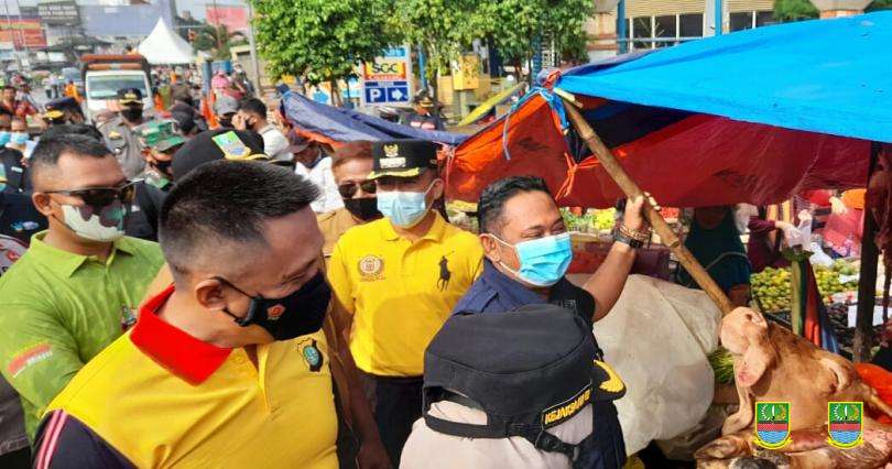 Persiapan Ramadan, Bupati Bekasi Tinjau Pasar Cikarang
