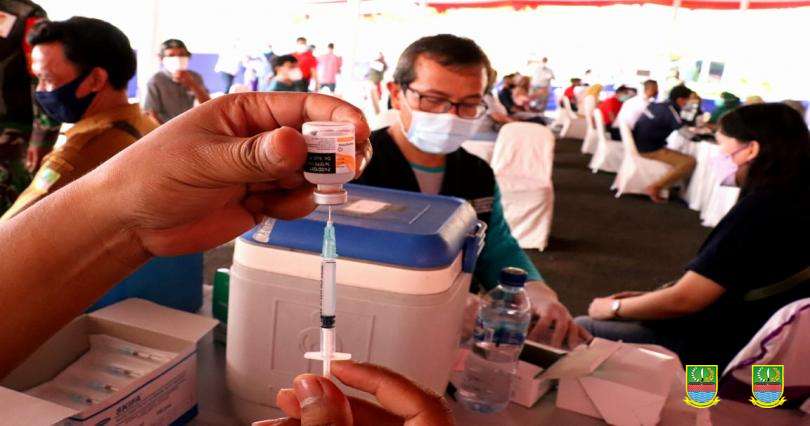 Cegah Covid-19, Selama Ramadan Vaksin Terus Berjalan