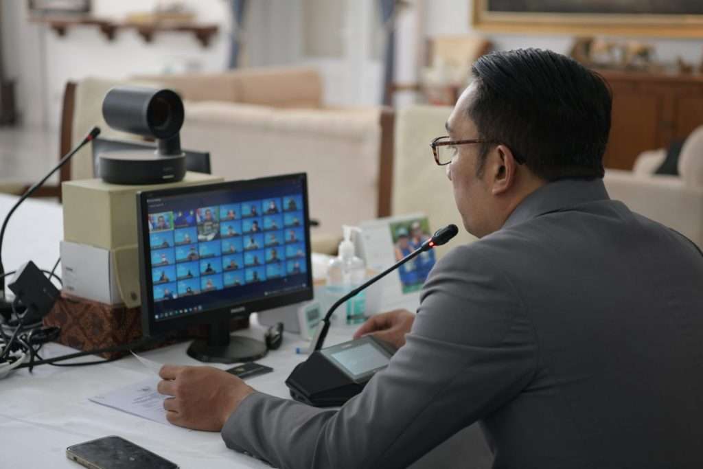 Gubernur Ridwan Kamil Minta bank bjb Adaptasi Sistem Keuangan Masa Depan