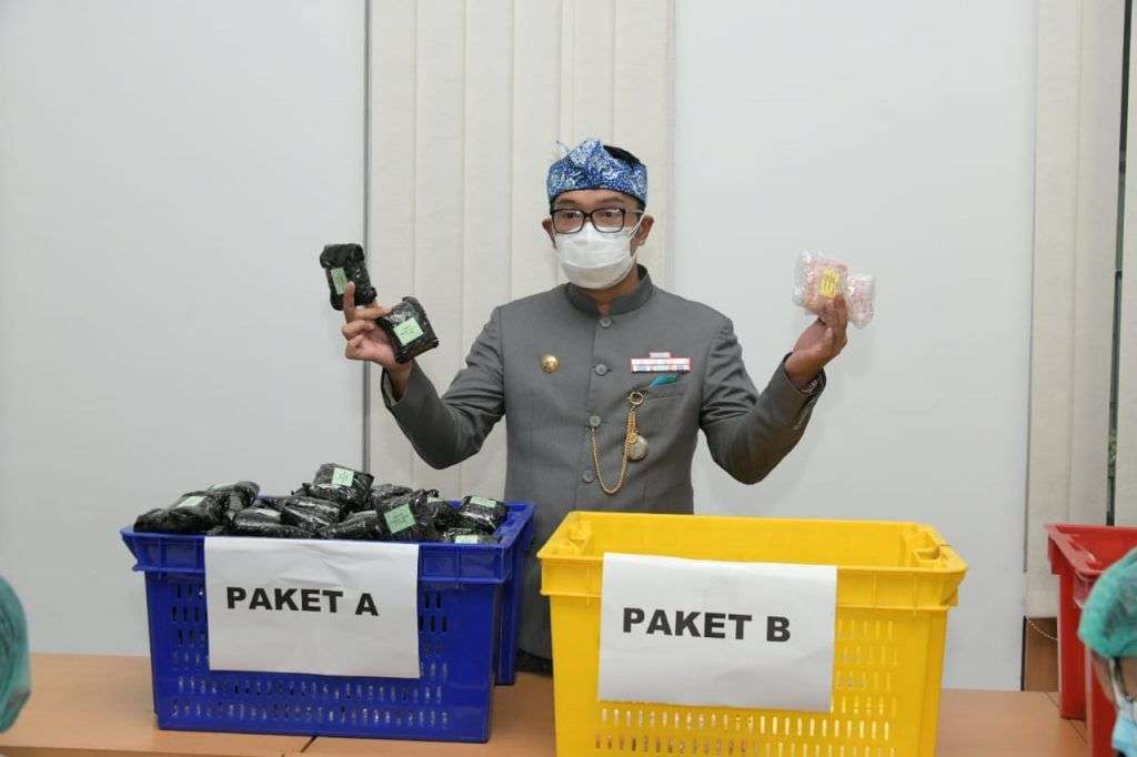 Begini Testimoni Penerima Bantuan Obat dan Vitamin dari Pemprov Jabar Begini Testimoni Penerima Bantuan Obat dan Vitamin dari Pemprov Jabar
