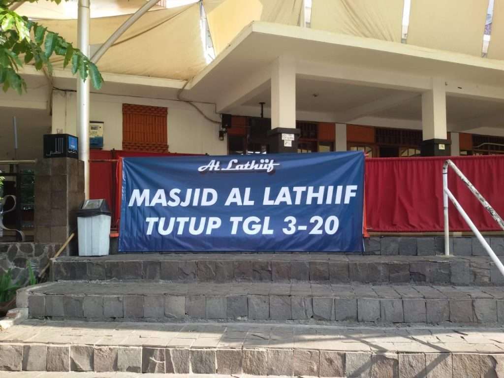 Direvisi! Tempat Ibadah Selama PPKM Darurat Tidak Ditutup, Tapi.. Direvisi! Tempat Ibadah Selama PPKM Darurat Tidak Ditutup, Tapi..