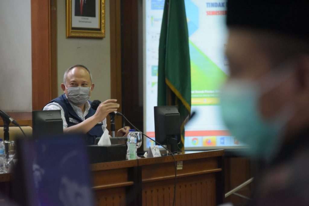 Sekda Paparkan Strategi Jabar Tingkatkan Kualitas Pengelolaan Keuangan Daerah Sekda Paparkan Strategi Jabar Tingkatkan Kualitas Pengelolaan Keuangan Daerah