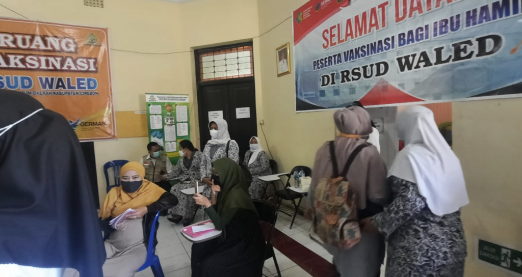 RSUD Waled Didaulat Jadi Lokasi Launching Vaksinasi Bumil Kab Cirebon RSUD Waled Didaulat Jadi Lokasi Launching Vaksinasi Bumil Kab Cirebon