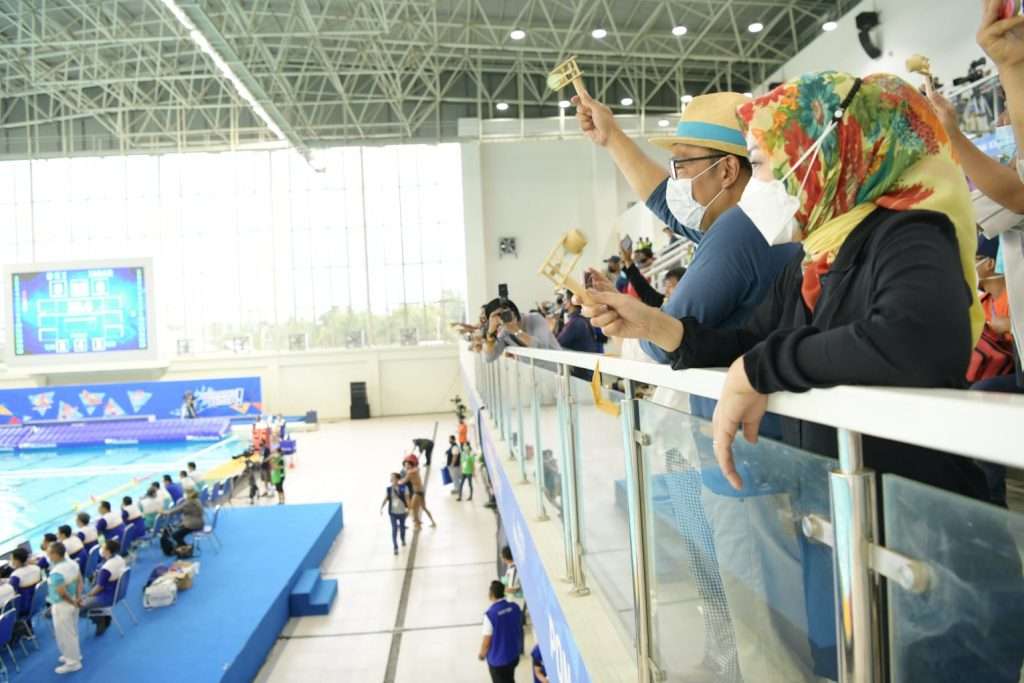 PON XX Papua 2021 Ridwan Kamil Saksikan Langsung Perjuangan Tim Polo Air Putra Jabar Raih Medali Emas