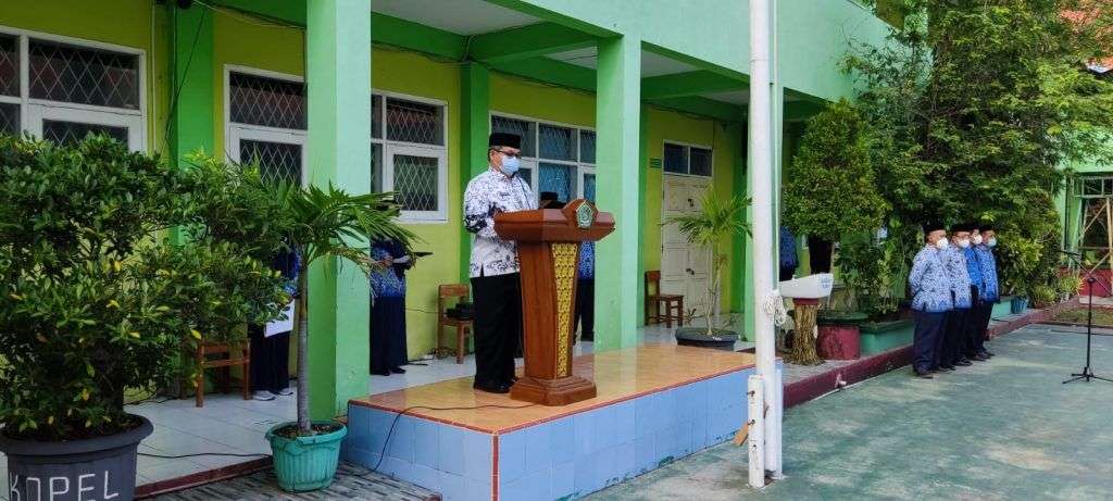 HGN 2021, Kepala MAN 4 Cirebon Beri Motivasi Kepada Para Guru