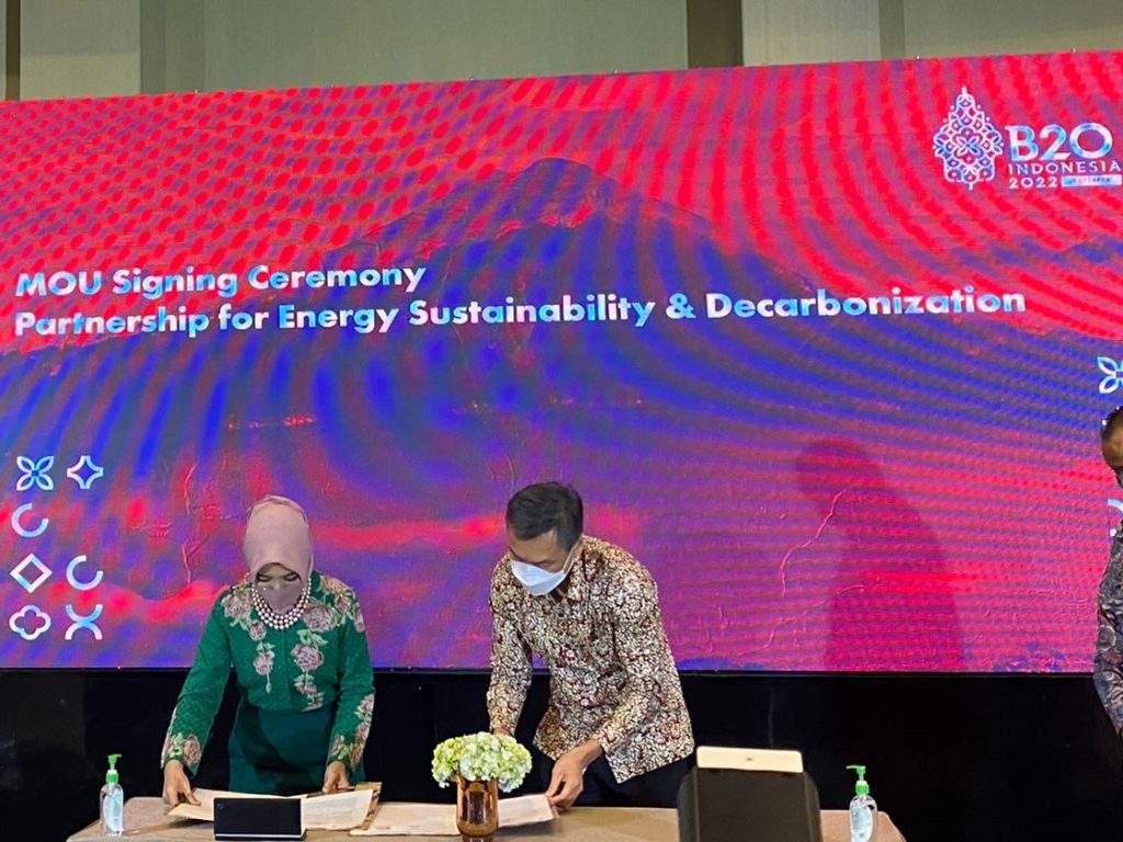 Pengembangan Green Industrial Estate, Jababeka Tandatangani MoU dengan Pertamina