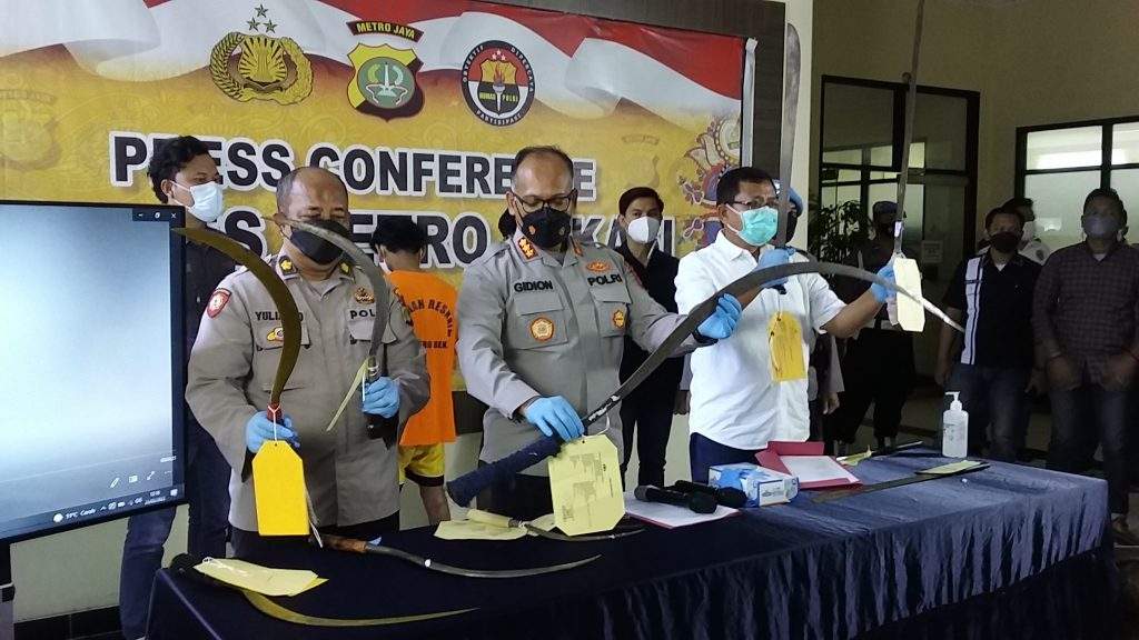 11 Siswa Pelaku Tawuran Di Bekasi Diamankan Polisi 11 Siswa Pelaku Tawuran Di Bekasi Diamankan Polisi