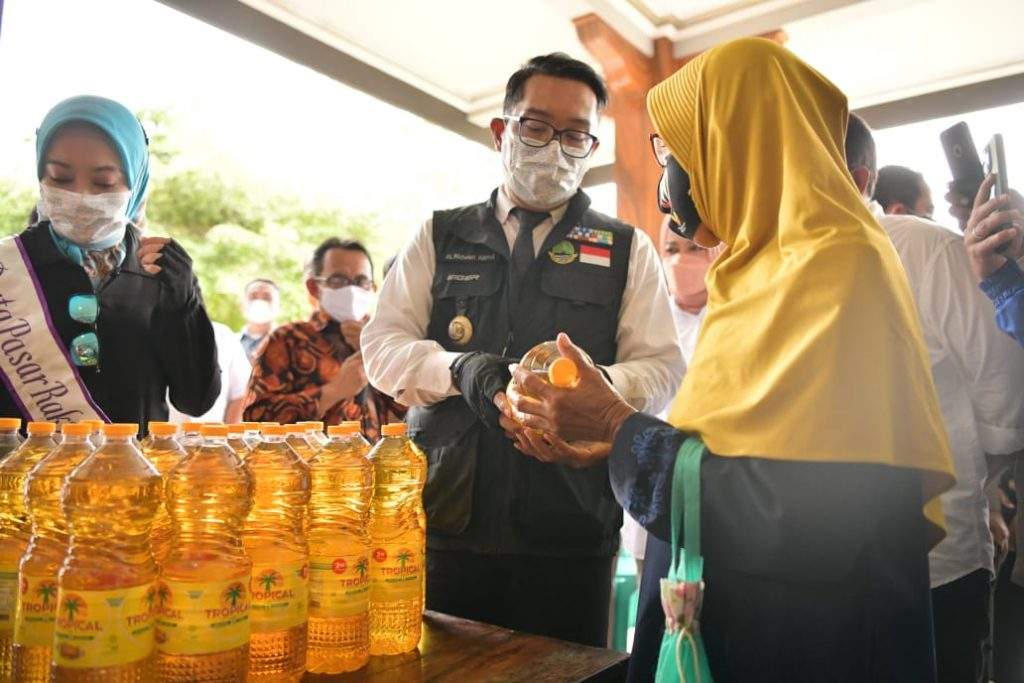 Jabar Terima 30 Juta Liter Minyak Goreng dari Pusat
