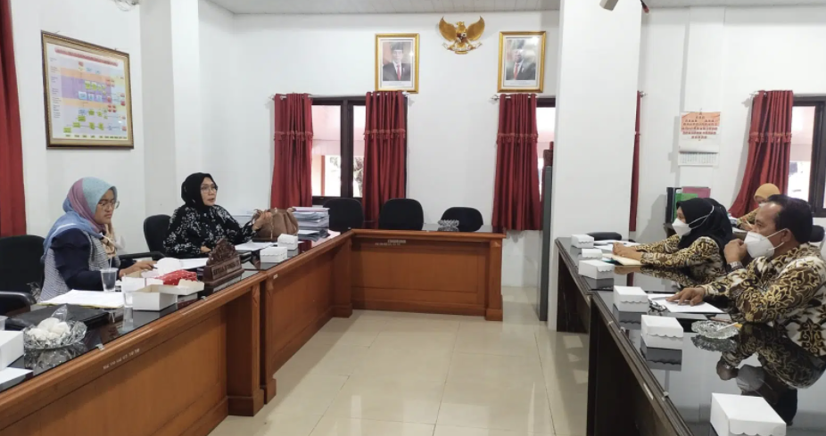 DPRD Kab Cirebon Respon Cepat Isu PMI Hingga Pungli Naker DPRD Kab Cirebon Respon Cepat Isu PMI Hingga Pungli Naker