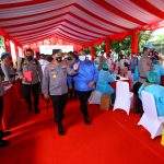 Kapolri Tinjau Akselerasi Vaksinasi Dosis Ketiga di PT Fajar Surya Wisesa