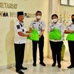 Jaga Imunitas Para Pegawai, Lapas Kelas IIA Cikarang Bagikan Paket Vitamin Daya Tahan Tubuh
