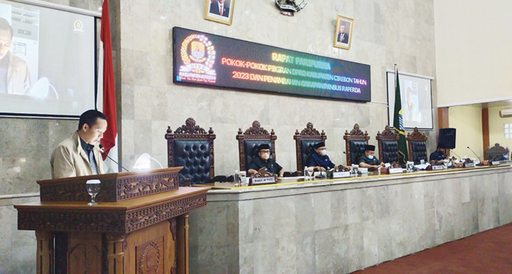 DPRD Kab Cirebon Desak Pemkab Rampungkan "PR yang Sudah Ngantre" DPRD Kab Cirebon Desak Pemkab Rampungkan "PR yang Sudah Ngantre"