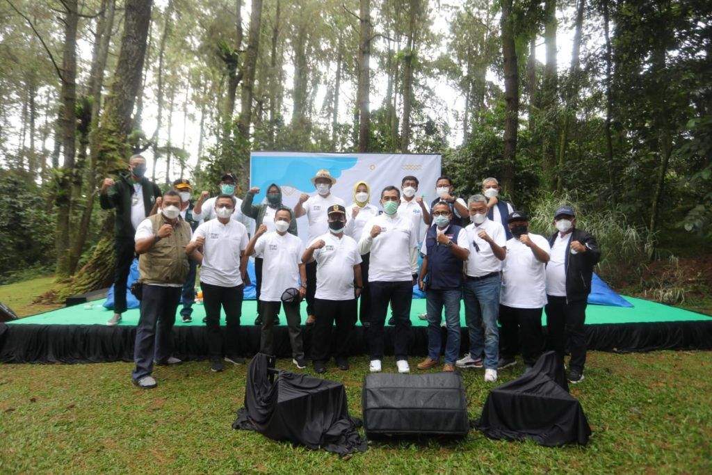 Gubernur Dorong Camat Proaktif Berkomunikasi dan Respons Keluhan Warga