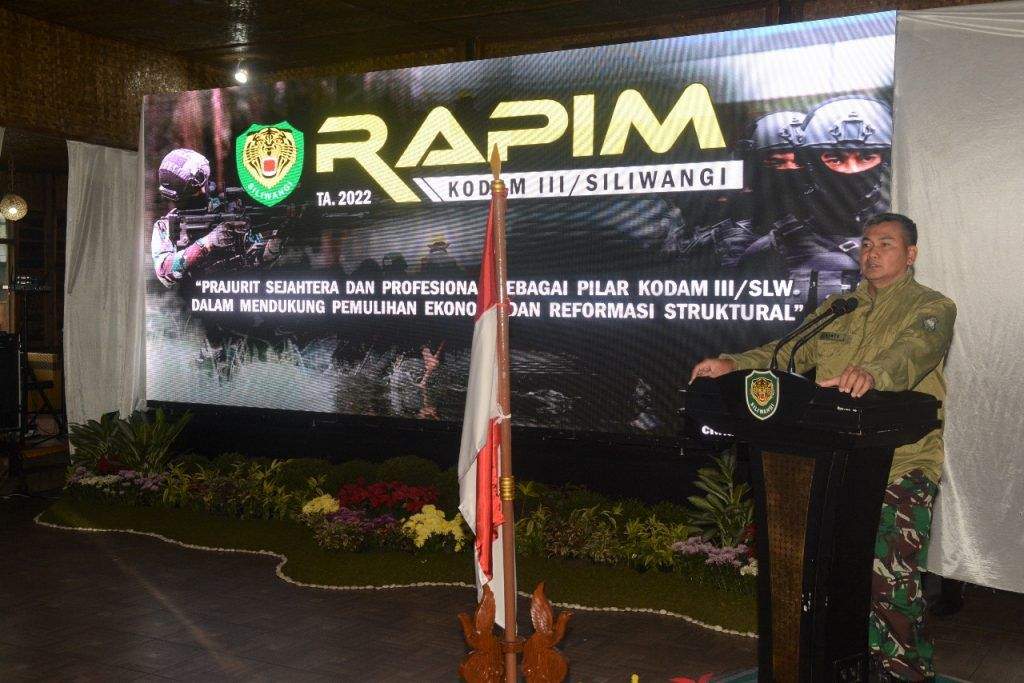 Begini Kararkteristik Pemimpin Ideal Versi Pangdam III Siliwangi