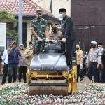 Polres Metro Bekasi Kota Musnahkan Miras Berbagai Merk, Ganja, Sabu, dan Narkoba Jenis Gorila