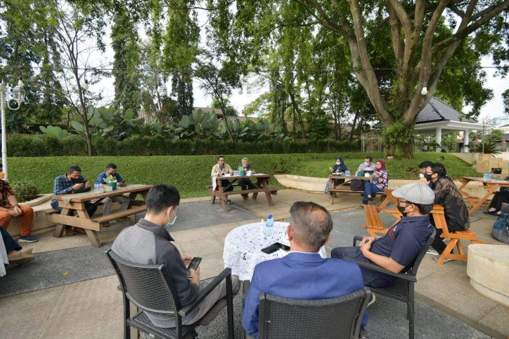 Di Hadapan Pimred Media, Ridwan Kamil Suarakan Optimisme 2022