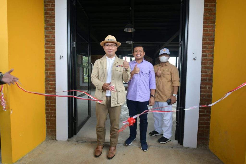 Resmikan Buricak Burinong, Ridwan Kamil: Tanda Jatigede Akan Dikembangkan Jadi Wisata Internasional Resmikan Buricak Burinong, Ridwan Kamil: Tanda Jatigede Akan Dikembangkan Jadi Wisata Internasional